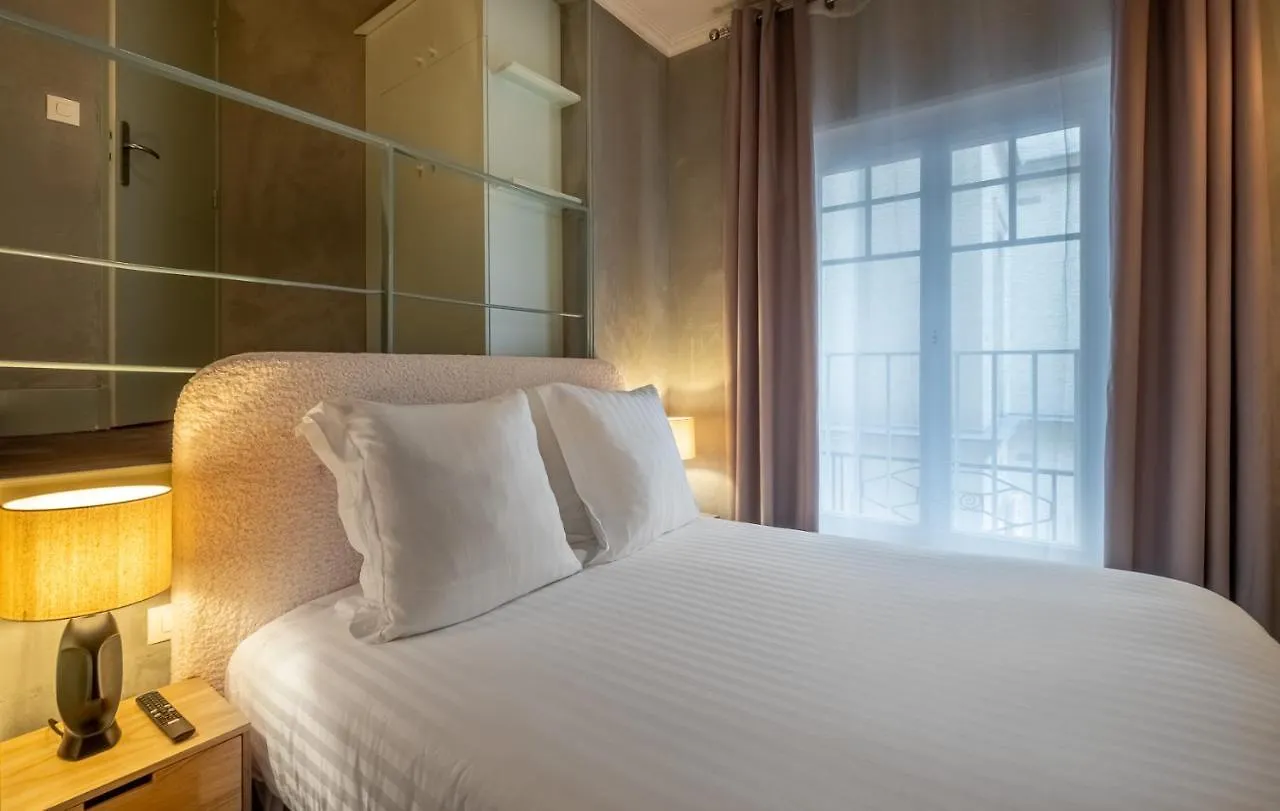 Hotel Makom Pereire Paris