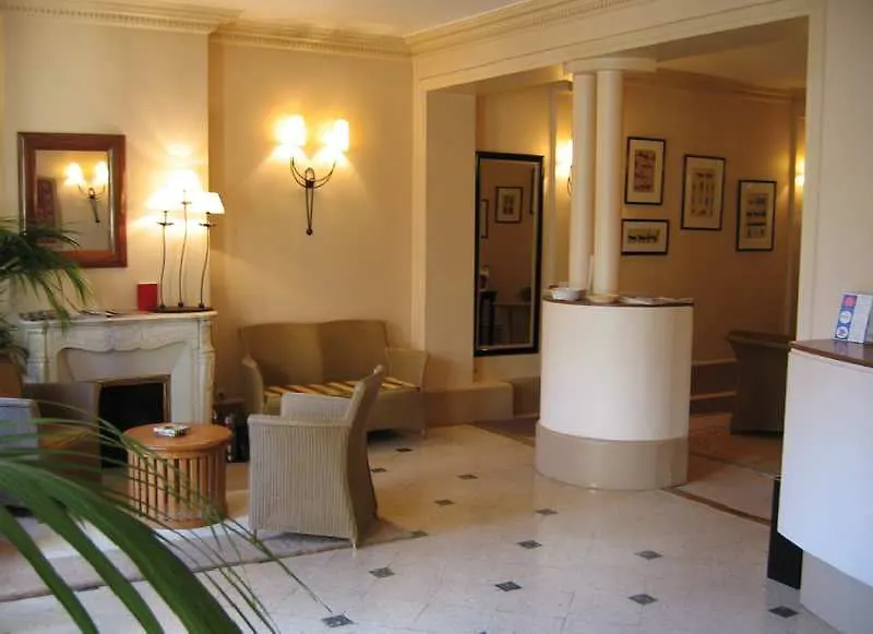 Makom Pereire Paris 3*,  France