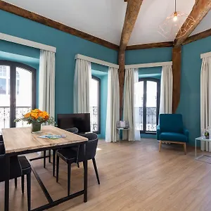 https://florella-antibes-apartment.fr-provencehotel.com