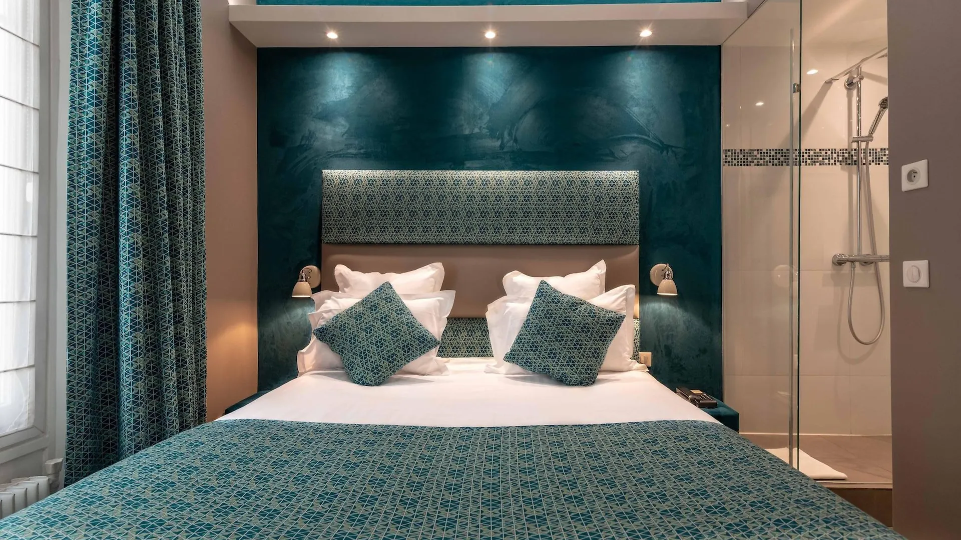 Hotel Makom Pereire Paris