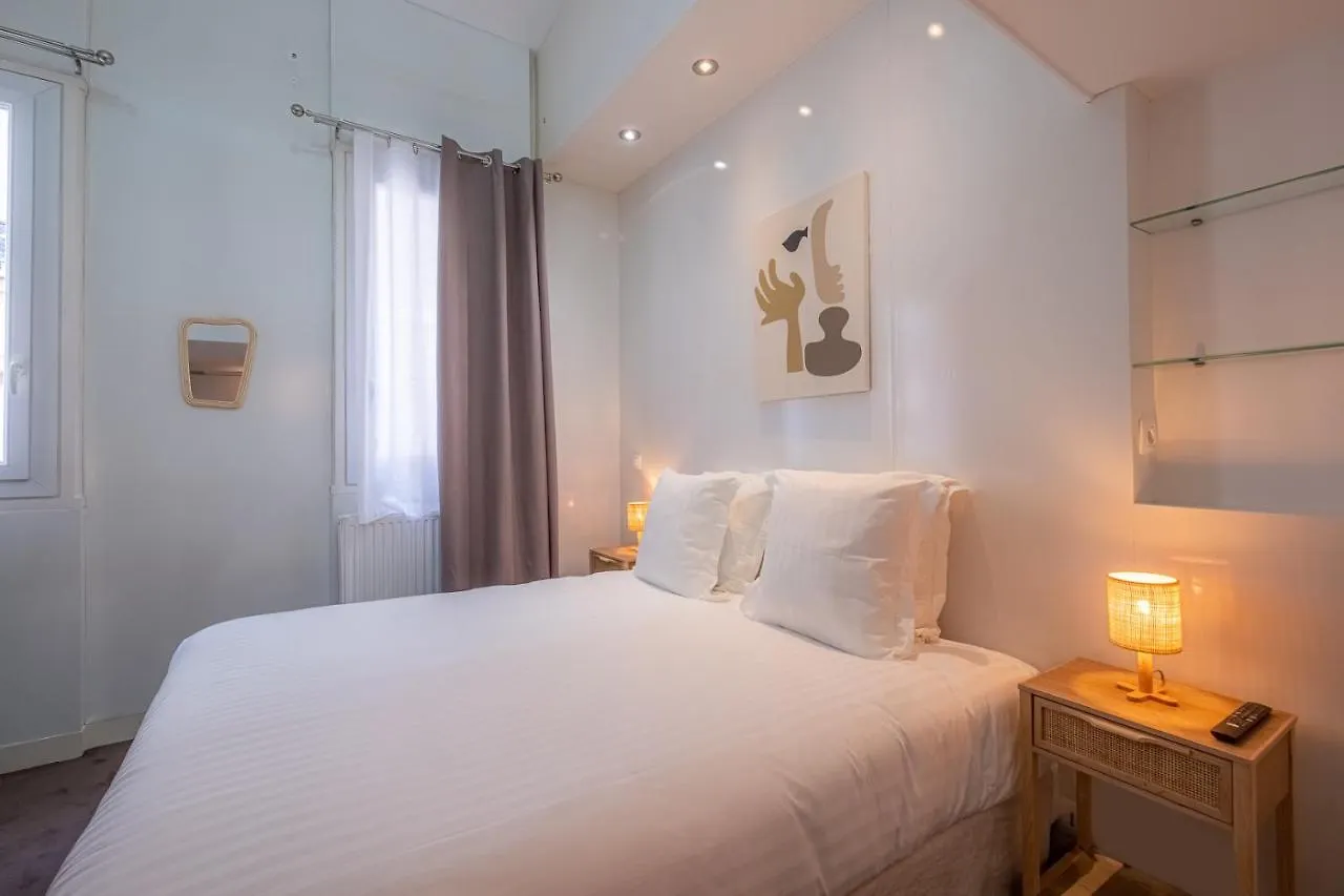Hotel Makom Pereire Paris