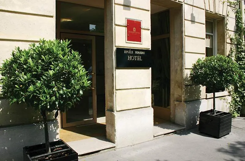 Makom Pereire Paris Hotel
