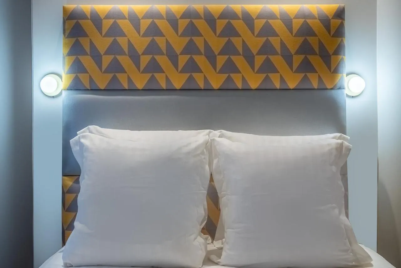 *** Hotel Appart'hôtel Makom Pereire Paris France